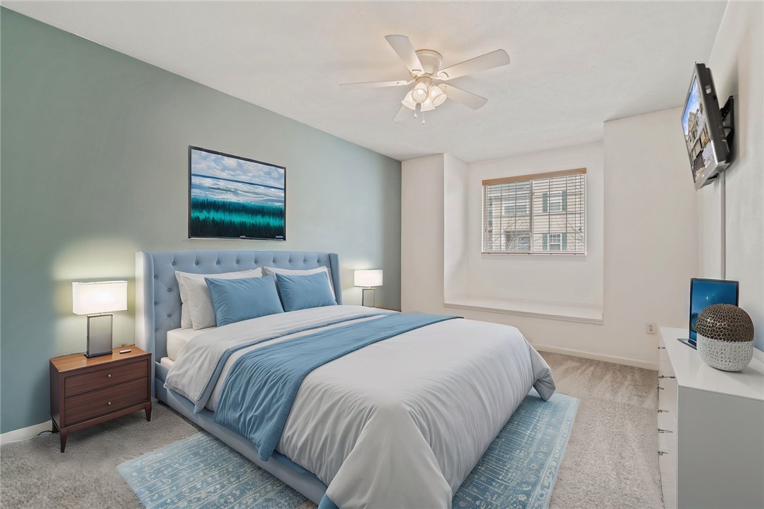 733 Eagle Pointe Dr