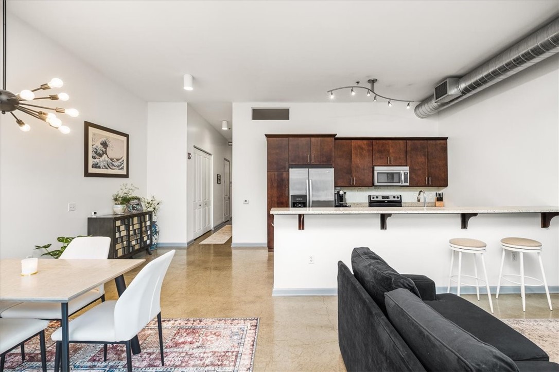 2434 Smallman St 414