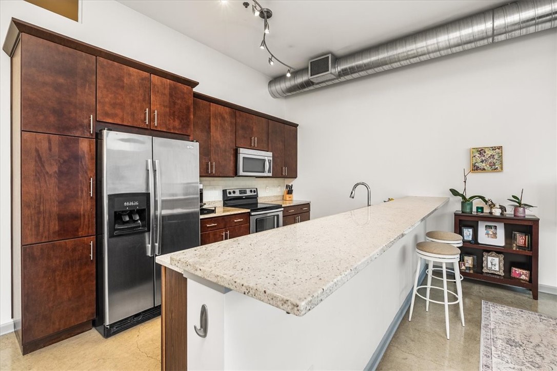 2434 Smallman St 414