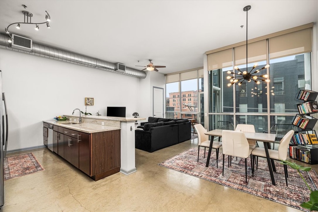 2434 Smallman St 414