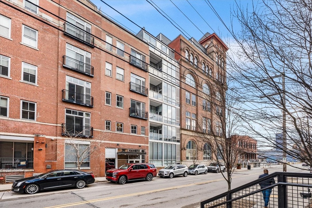 2434 Smallman St 414