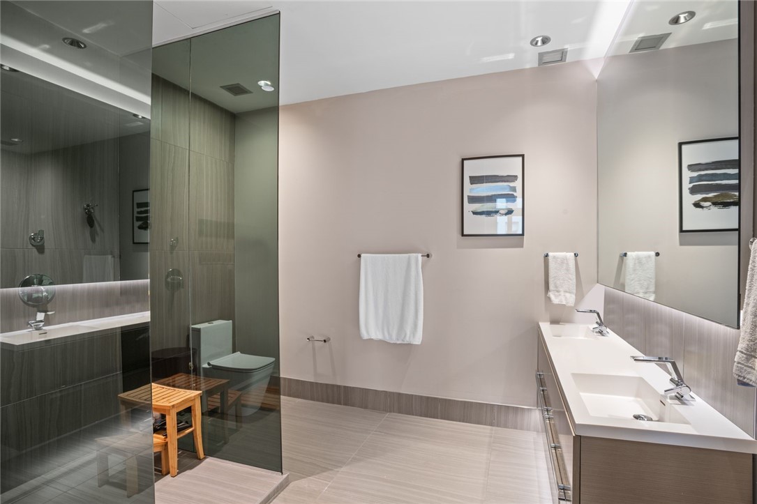 824 Liberty Avenue 5