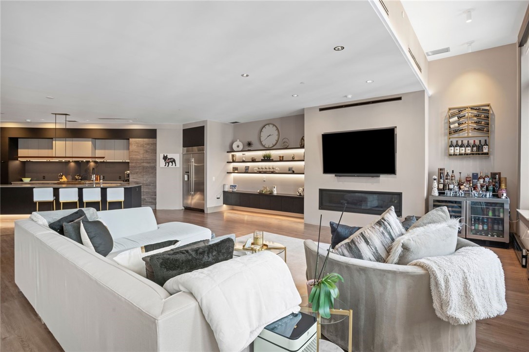 824 Liberty Avenue 5