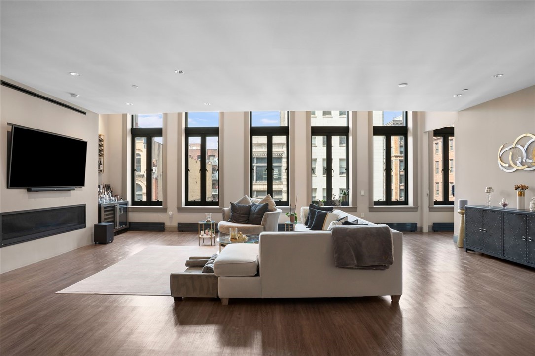 824 Liberty Avenue 5