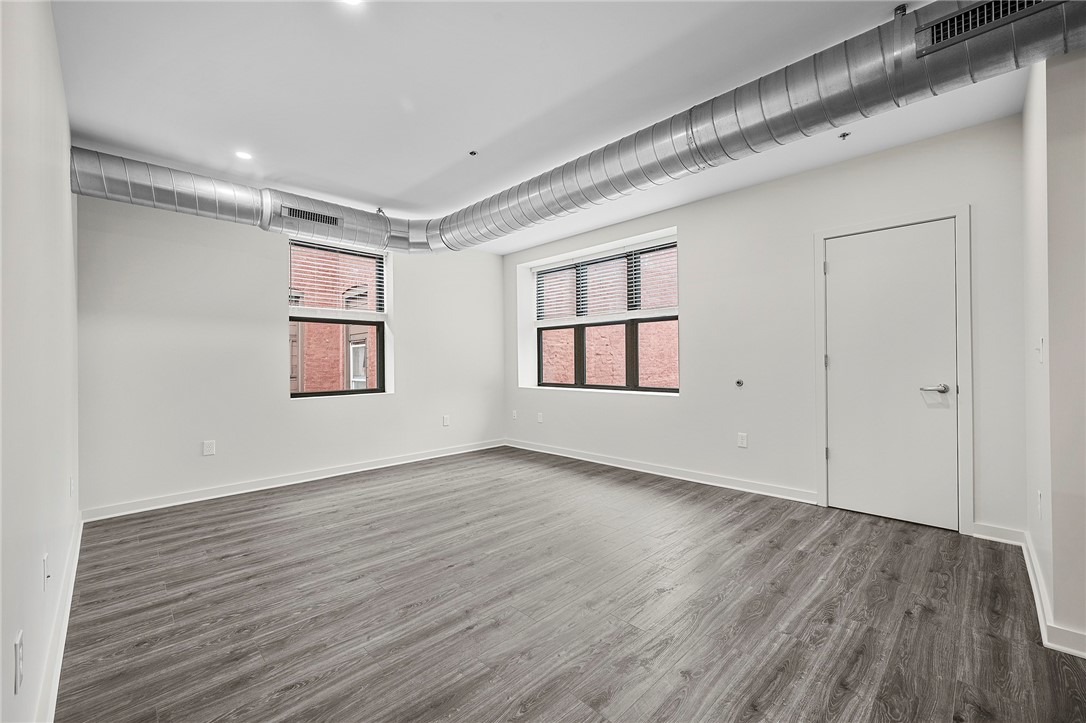 3529 Butler Street 3B