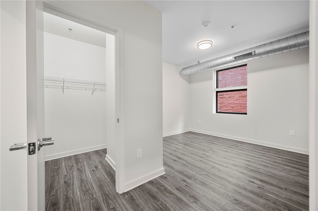 3529 Butler Street 3B