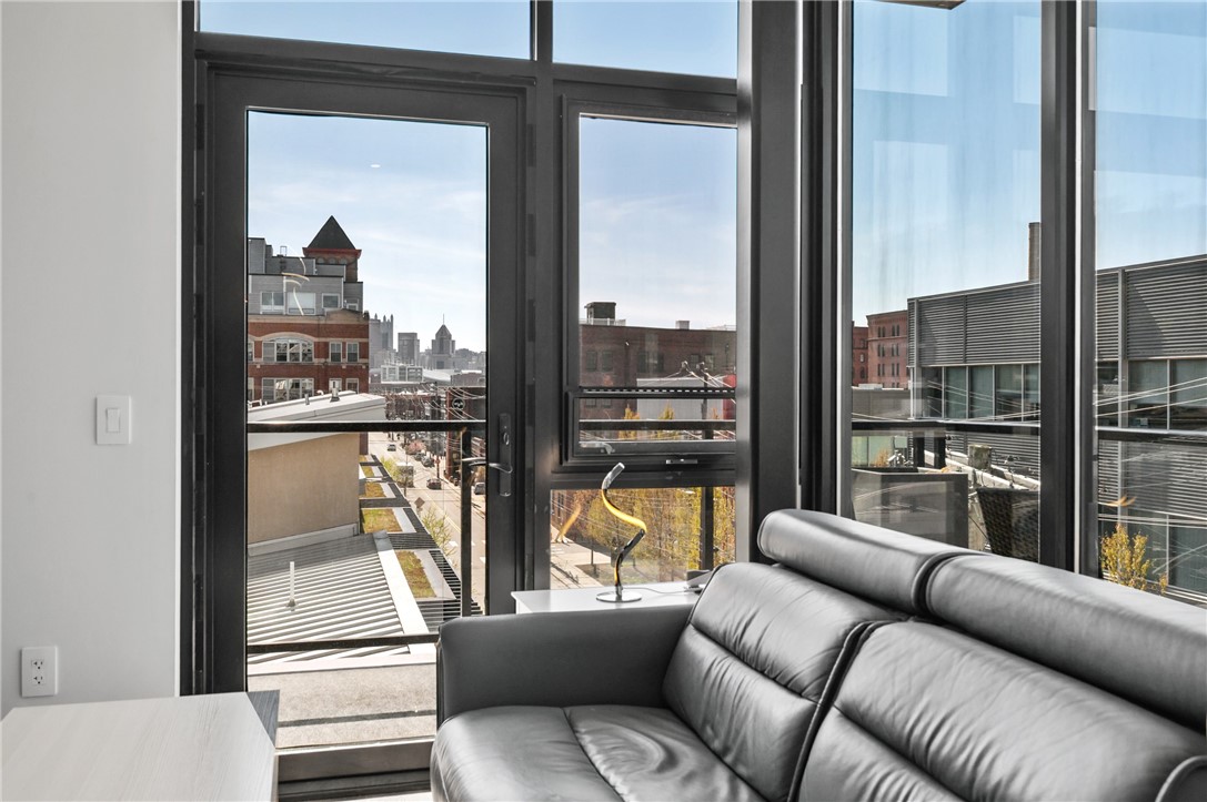 2554 Smallman Street 401