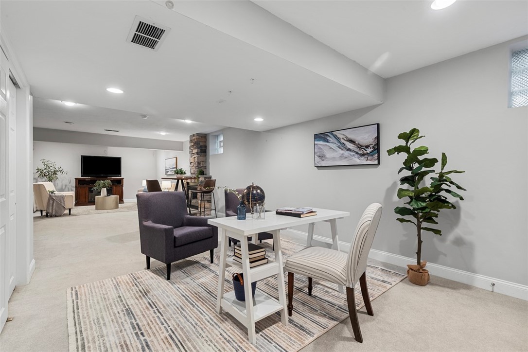 420 Settlers Village Cir