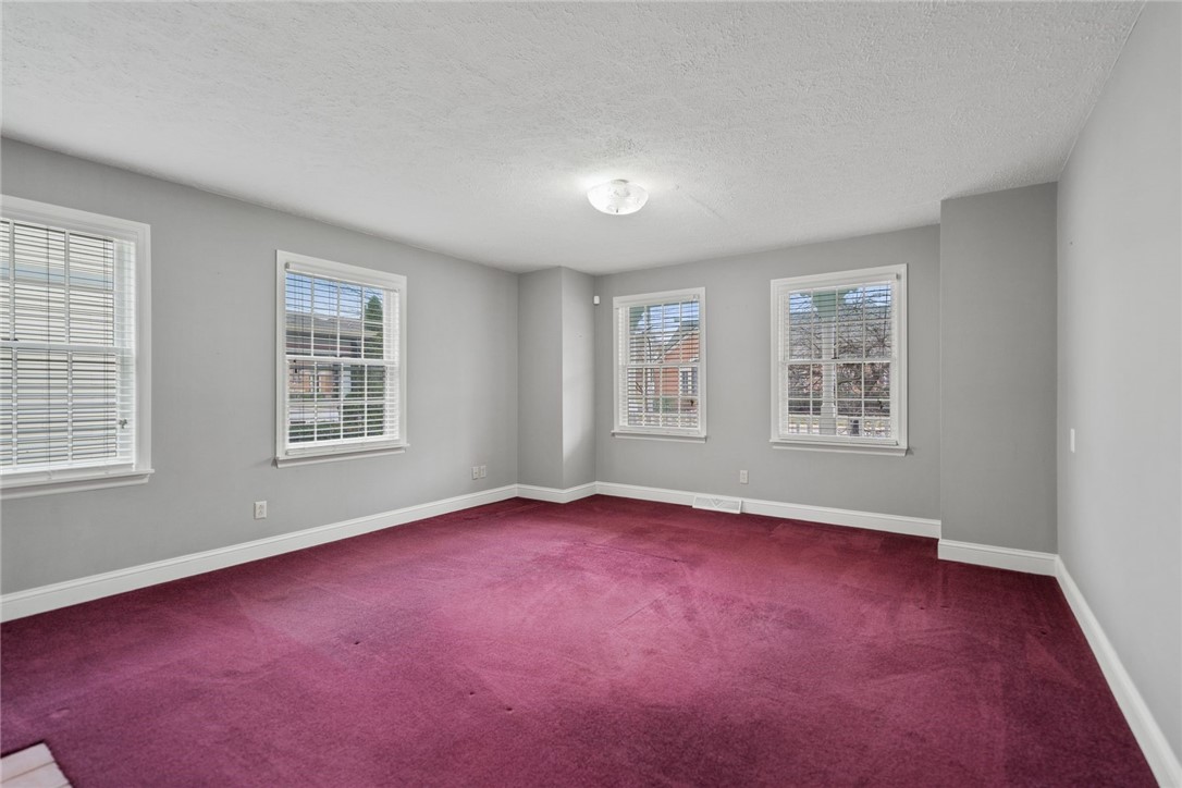 396 4th Street