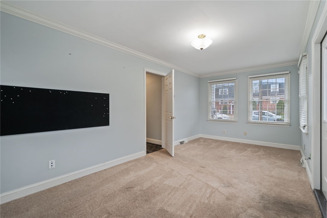 396 4th Street