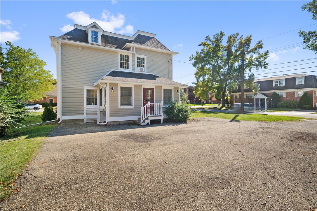 396 4th Street