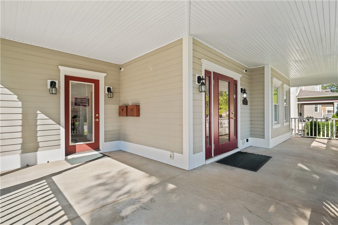 396 4th Street