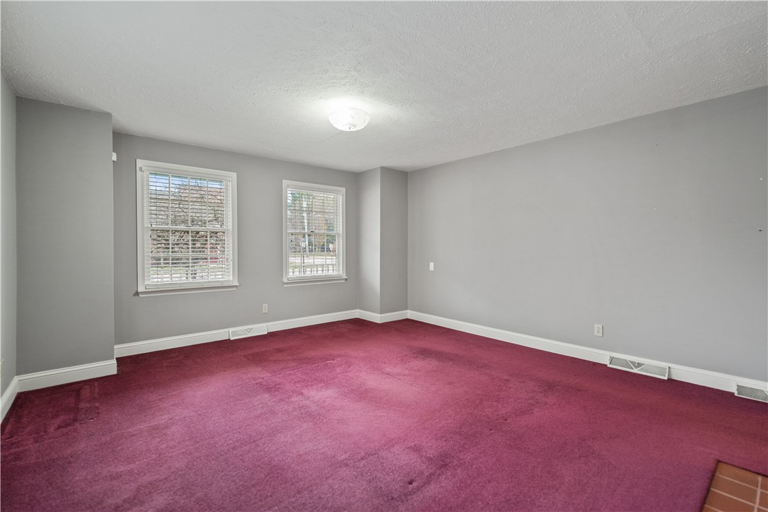 396 4th Street