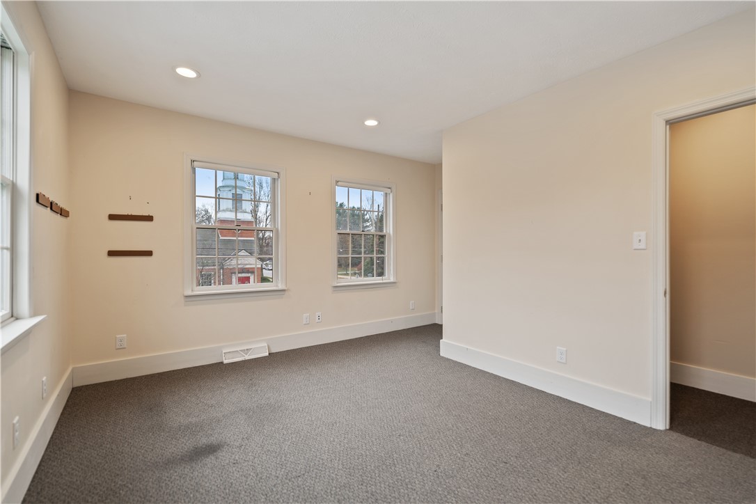 396 4th Street