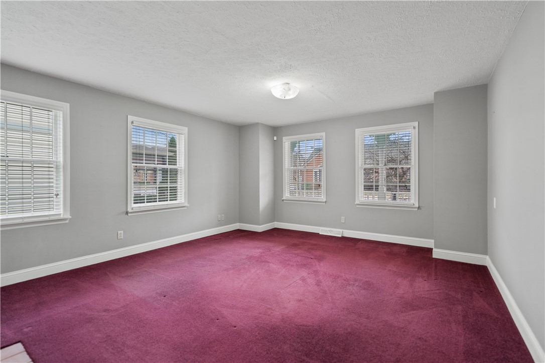 396 4th Street