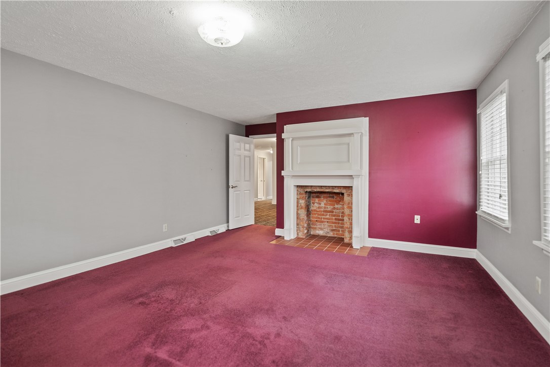 396 4th Street