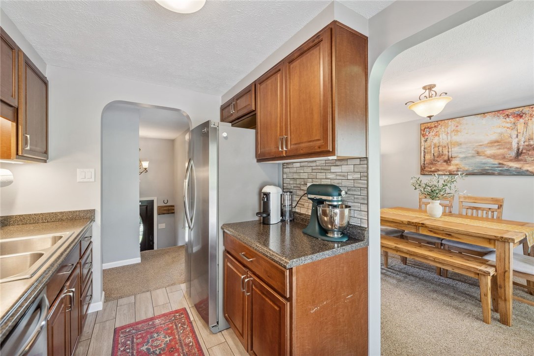 112 Cranbrooke Dr