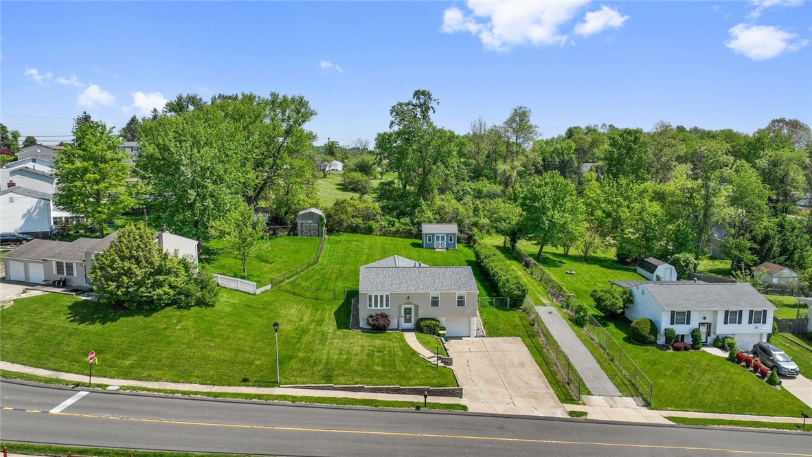 112 Cranbrooke Dr