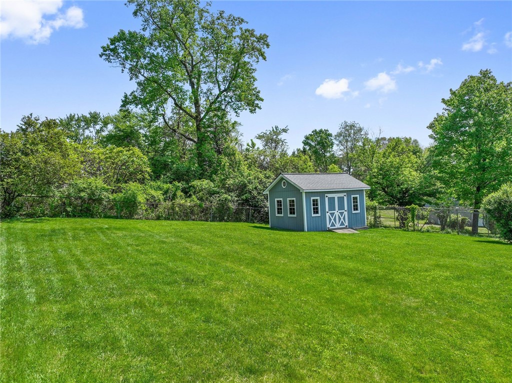 112 Cranbrooke Dr