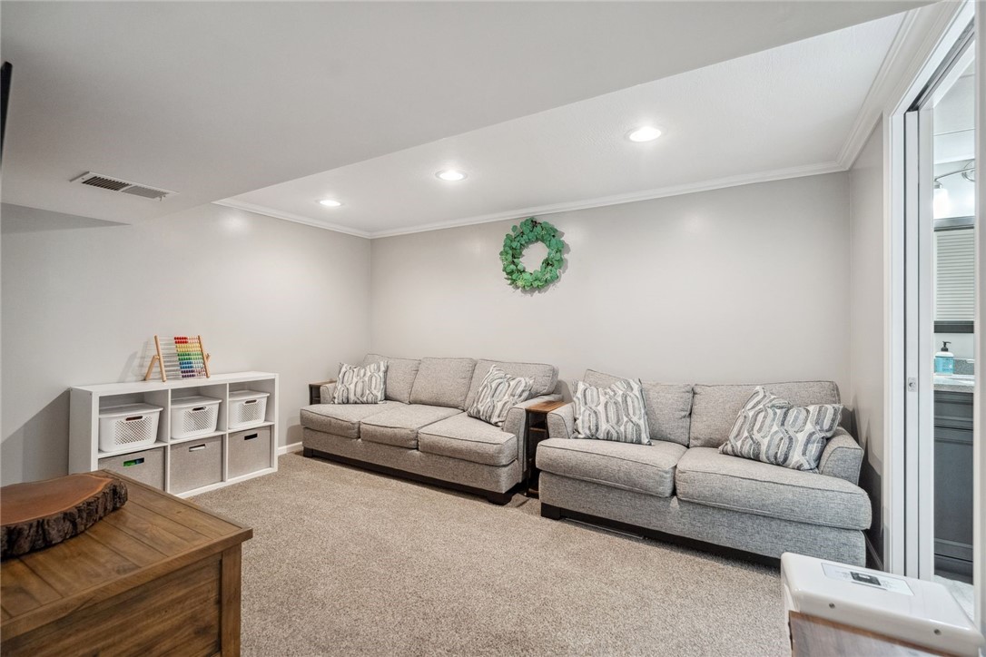 112 Cranbrooke Dr