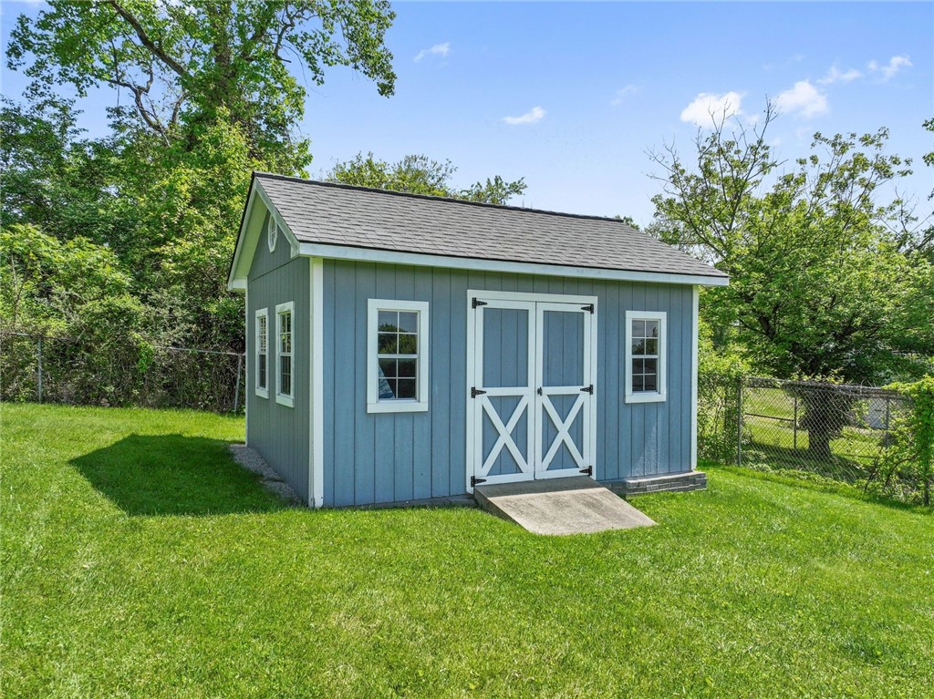 112 Cranbrooke Dr