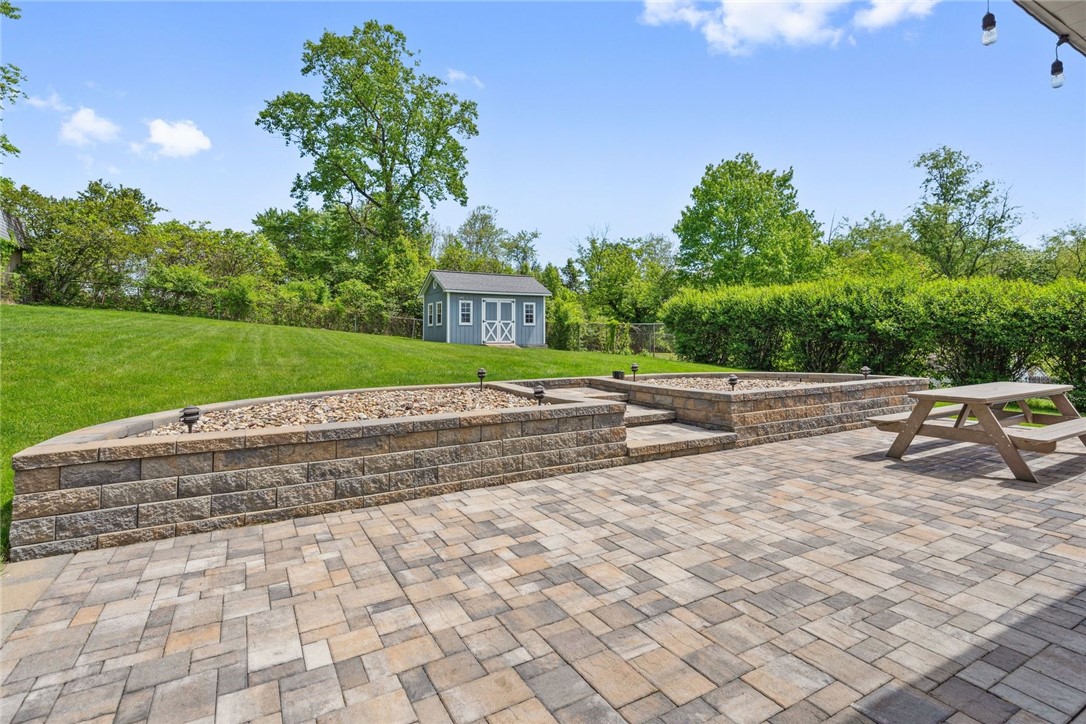 112 Cranbrooke Dr