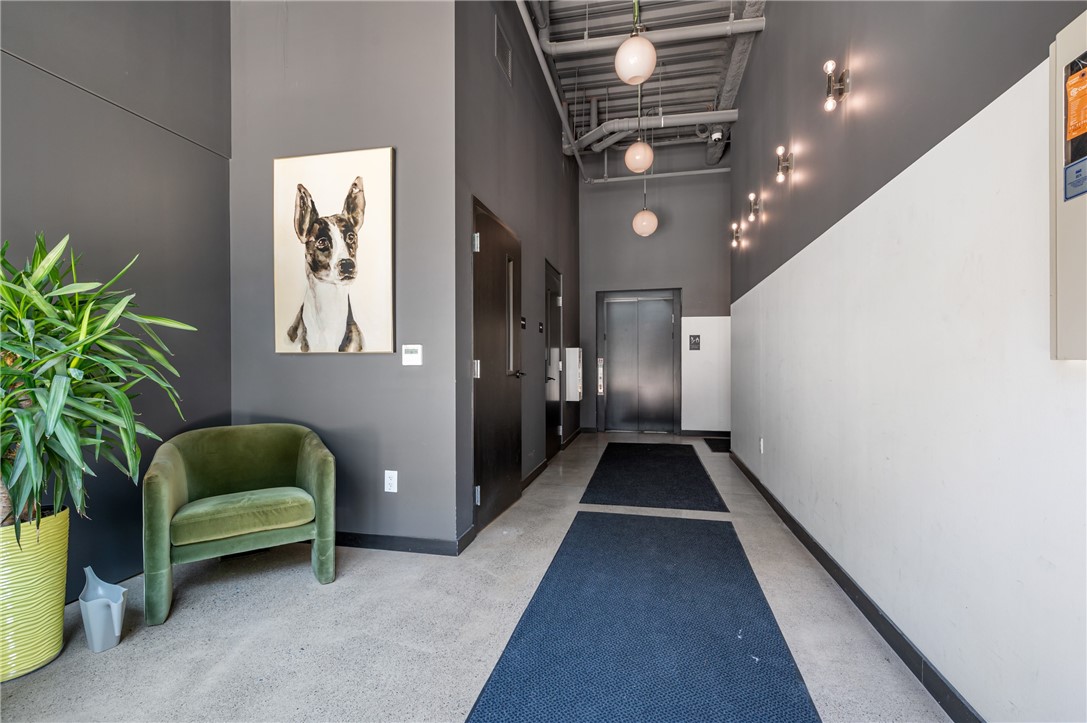 2554 Smallman Street 303