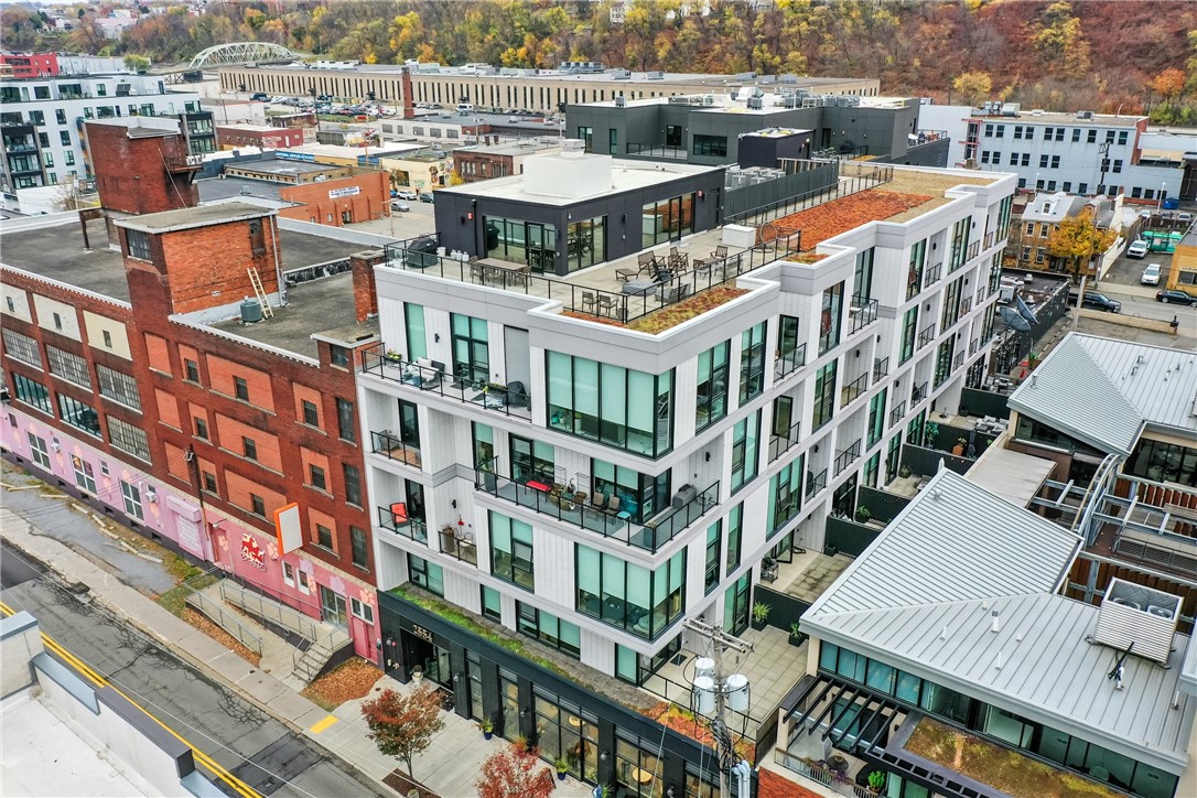 2554 Smallman Street 303