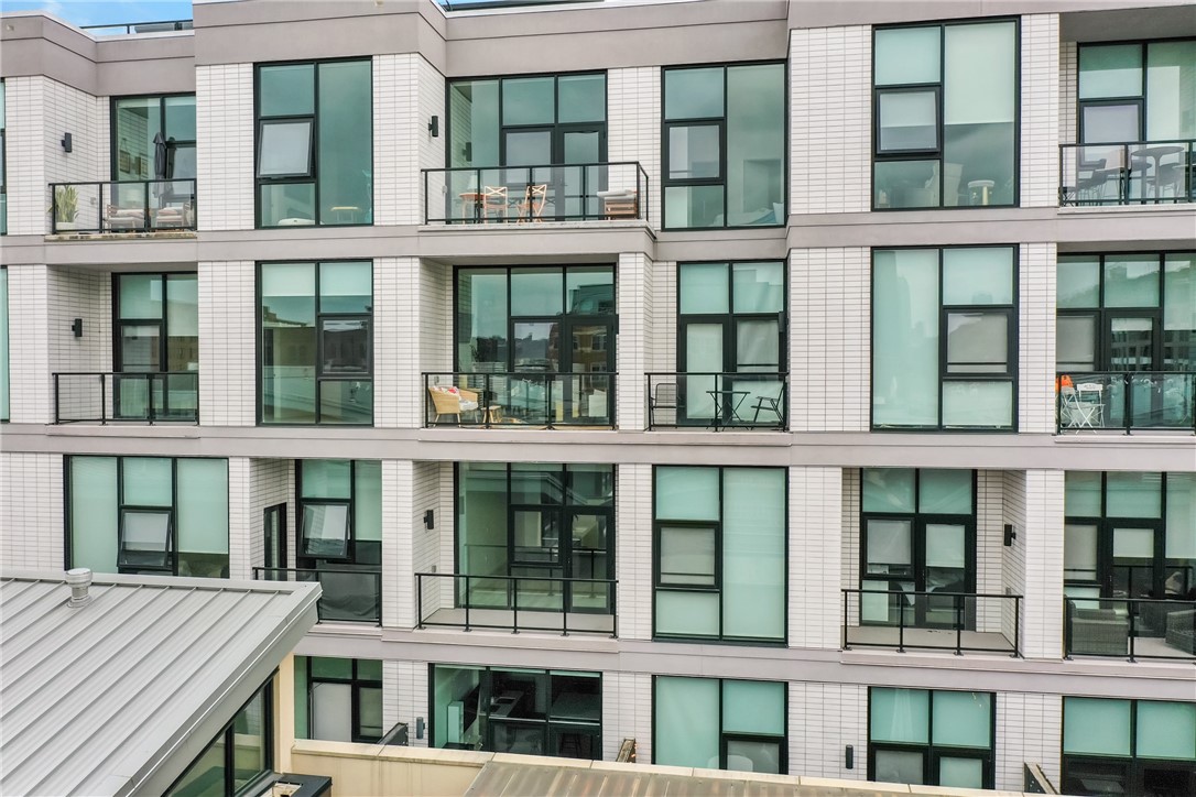 2554 Smallman Street 303