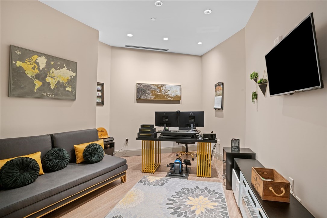 824 Liberty Avenue 5