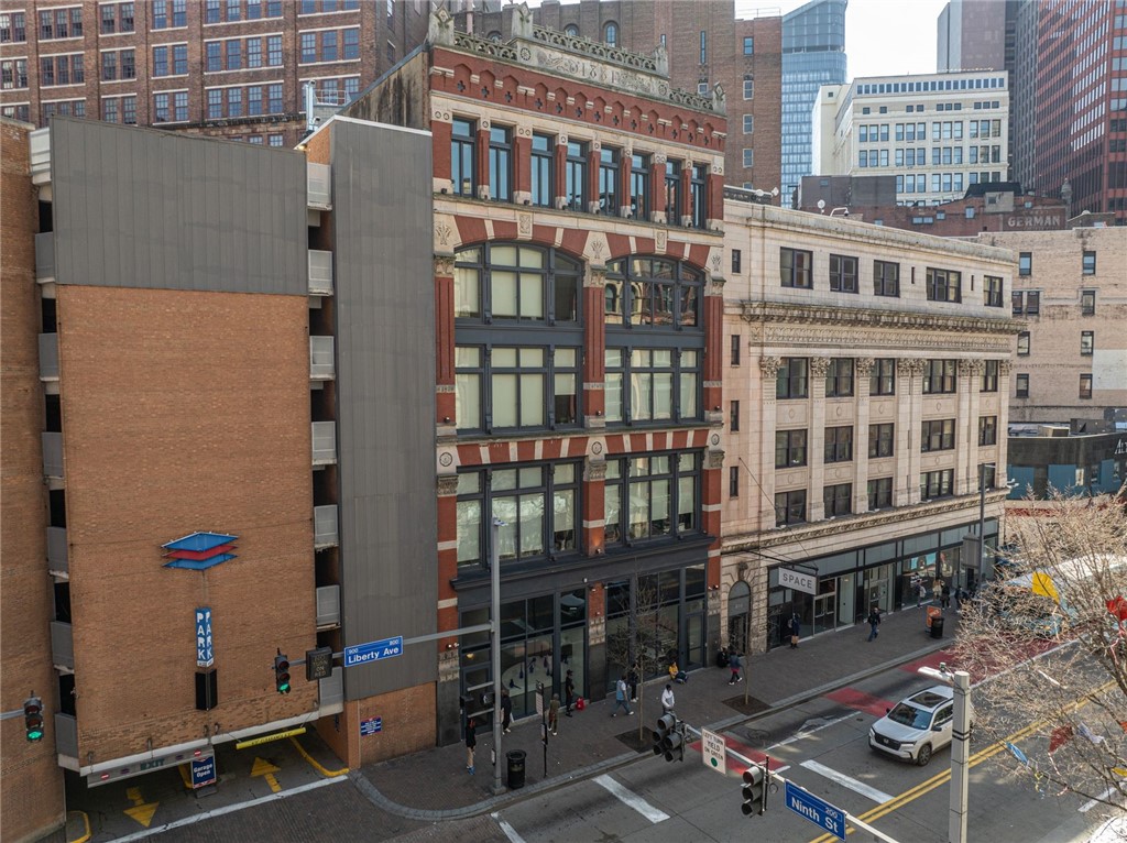 824 Liberty Avenue 5