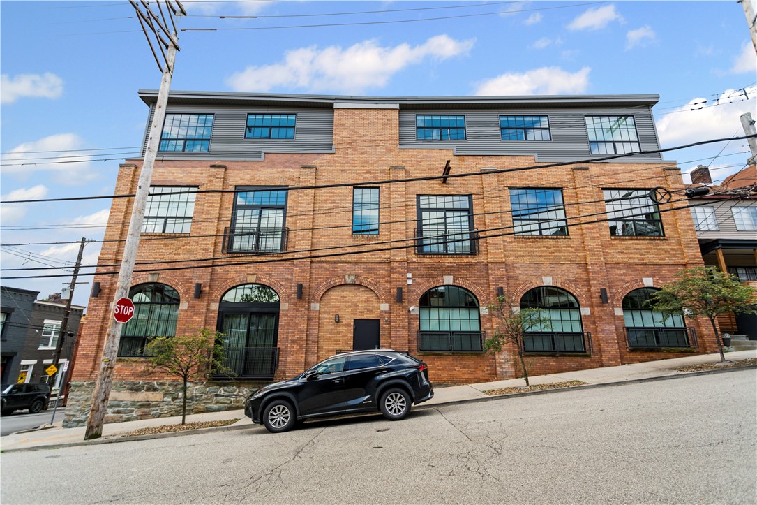 622 Gross Street 104