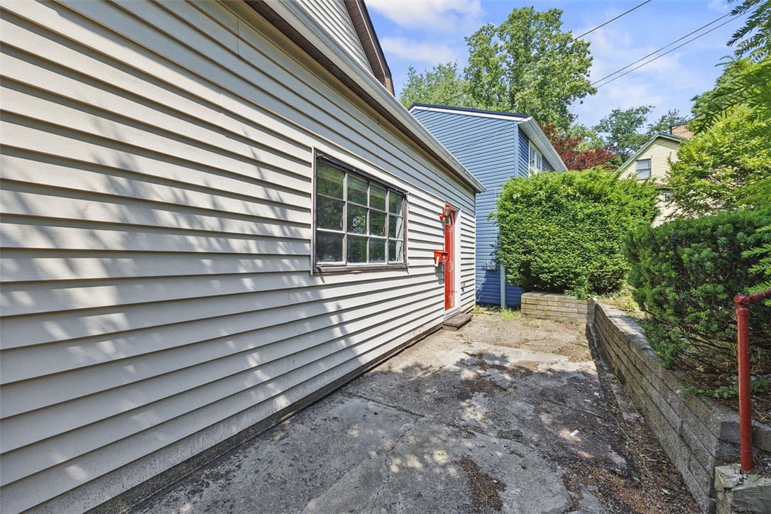 12 Township Rd