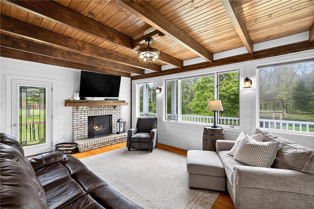 260 Stouffer Hill Road