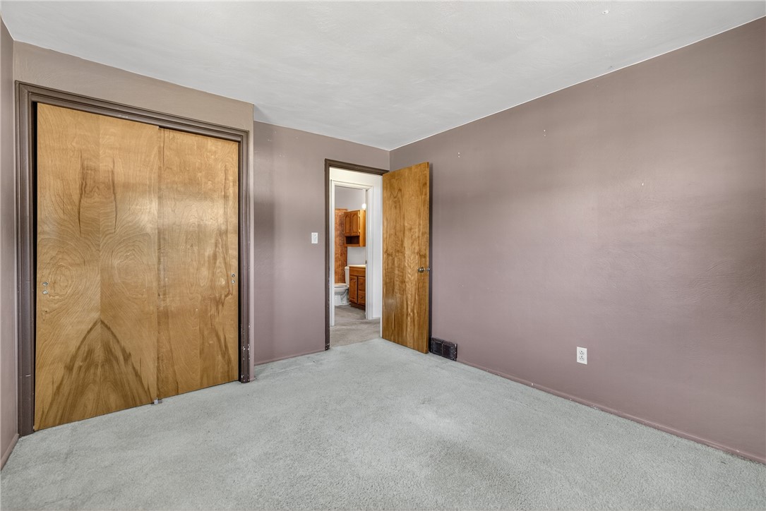 212 Burch Dr