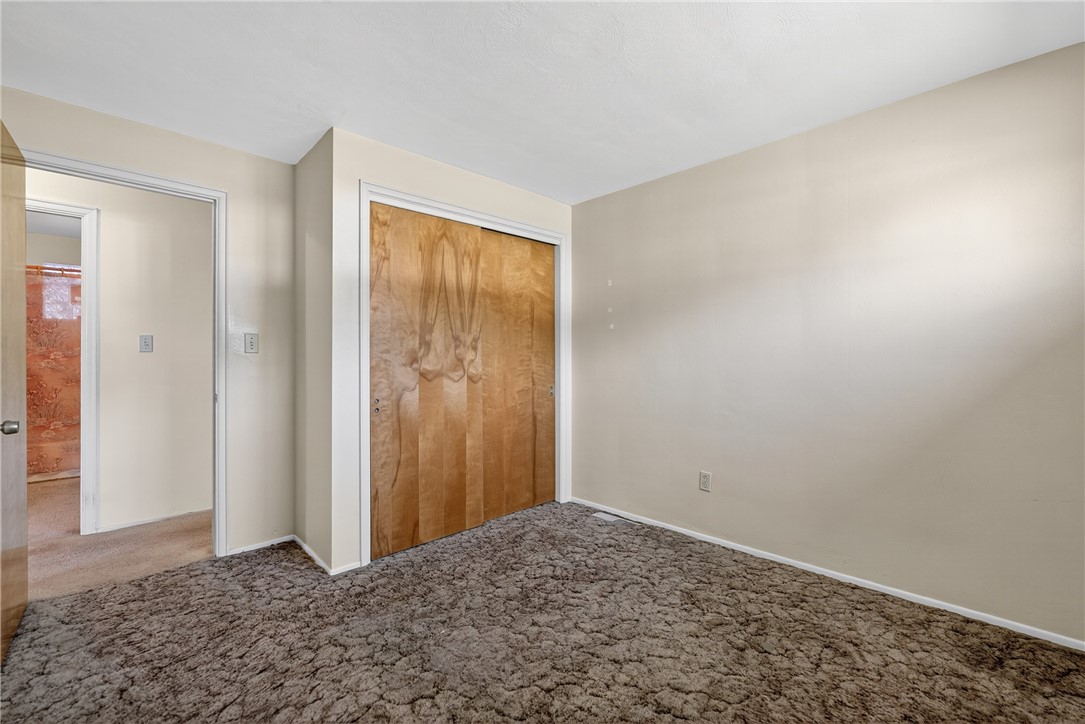 212 Burch Dr