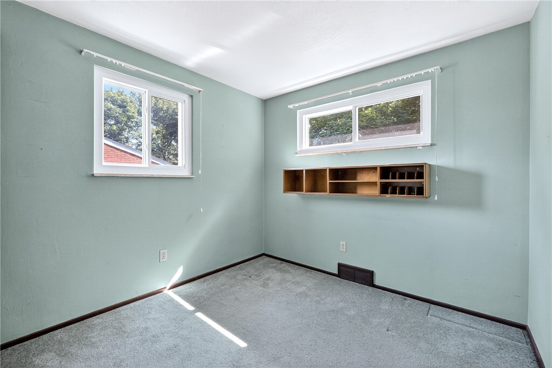 212 Burch Dr