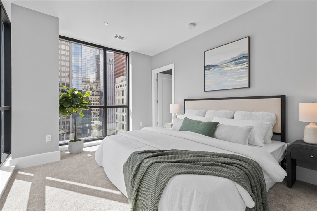 350 Oliver Ave 1301/1401