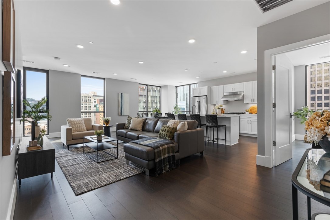 350 Oliver Ave 1301/1401