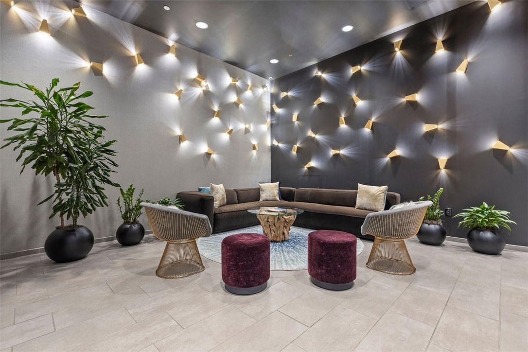 350 Oliver Ave 1301/1401