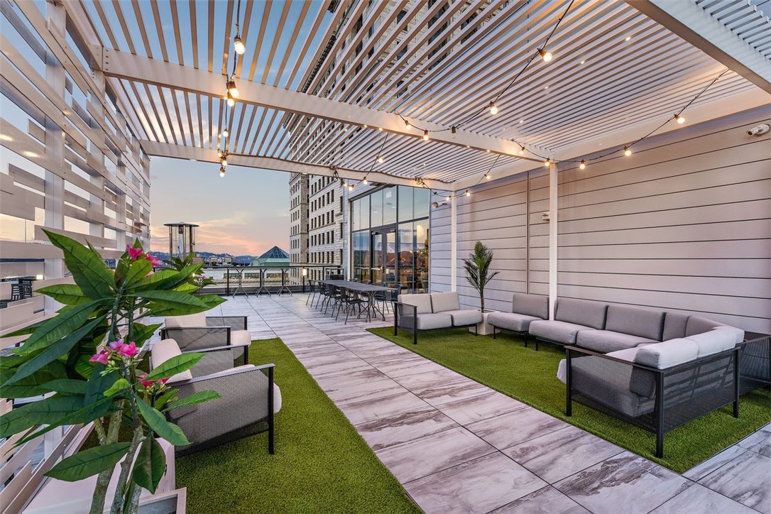 350 Oliver Ave 1301/1401