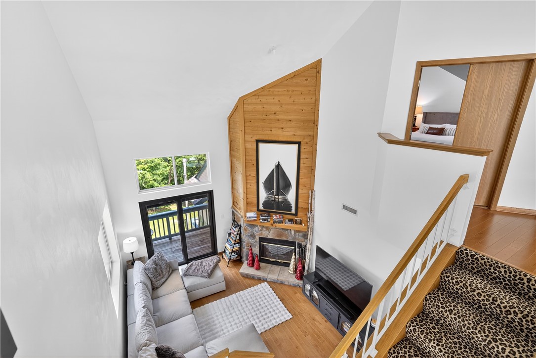 8061 Meadowridge Drive