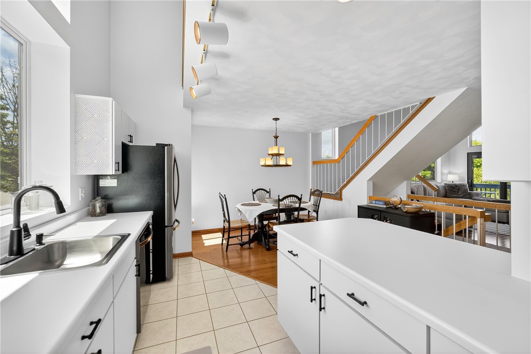 8061 Meadowridge Drive