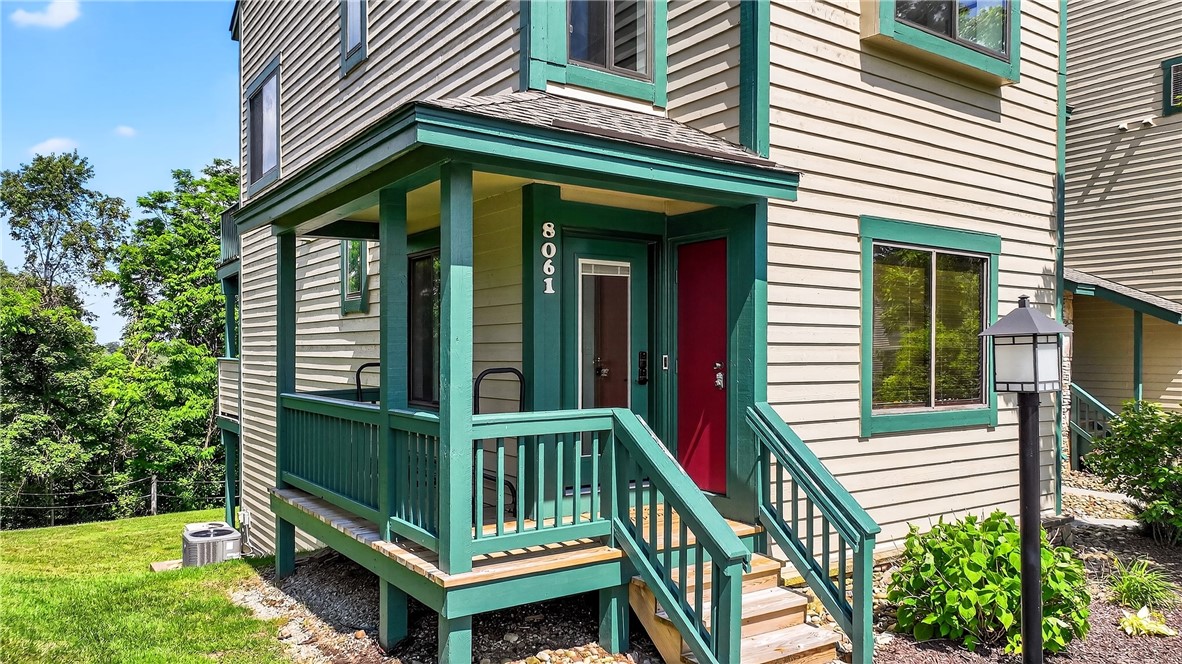 8061 Meadowridge Drive