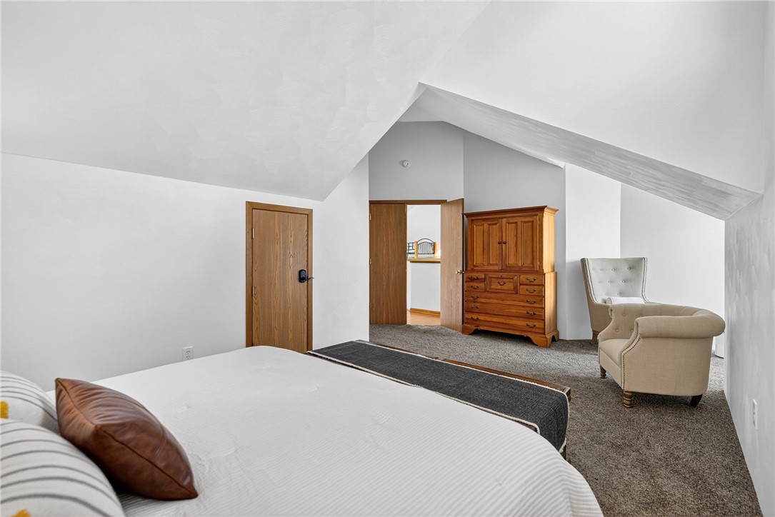 8061 Meadowridge Drive