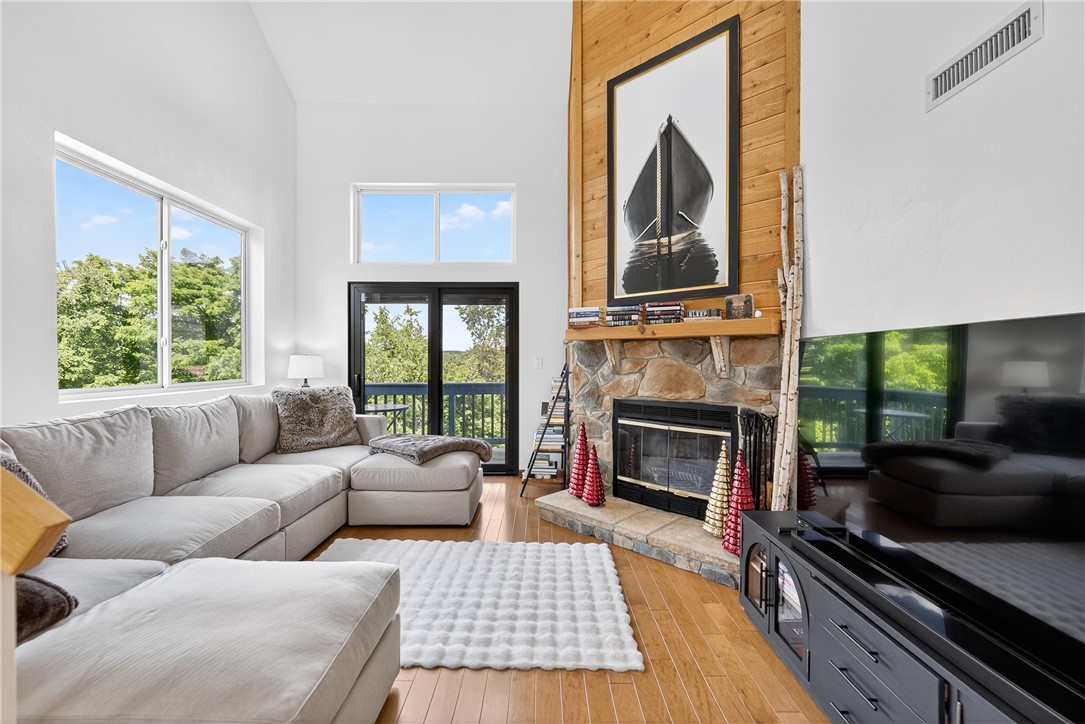 8061 Meadowridge Drive