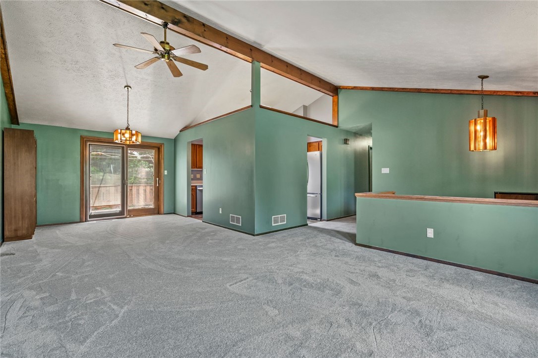 406 S Highlander Heights Dr