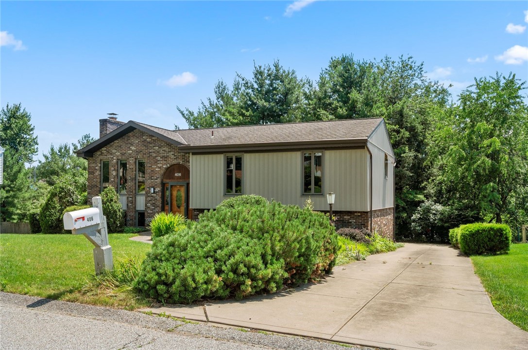 406 S Highlander Heights Dr