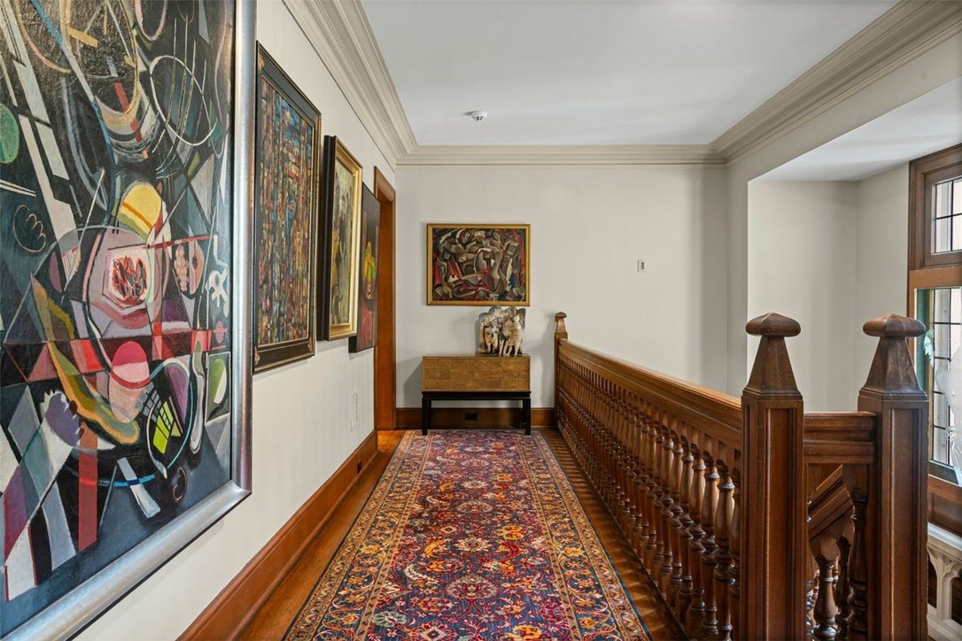 5563 Northumberland Street