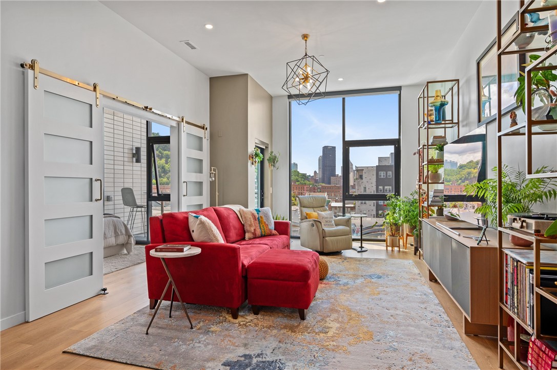 2554 Smallman Street 504